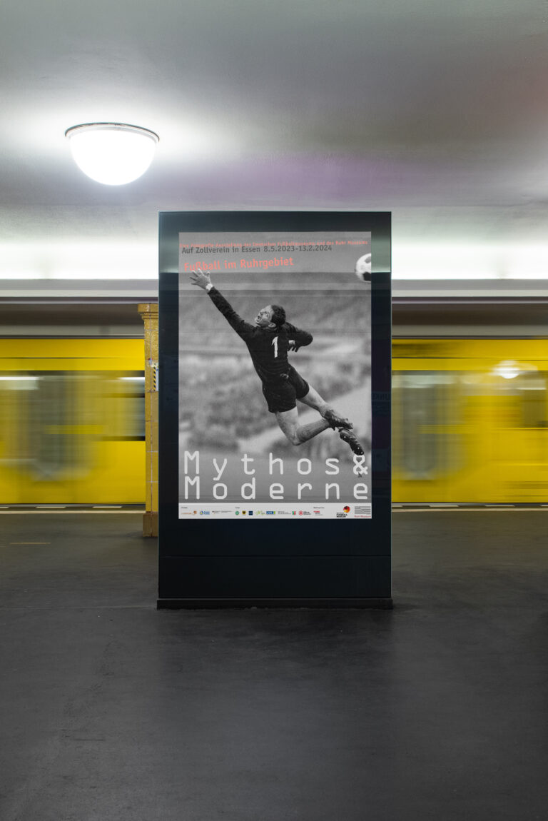 24 k werk rm mythos und moderne urban poster