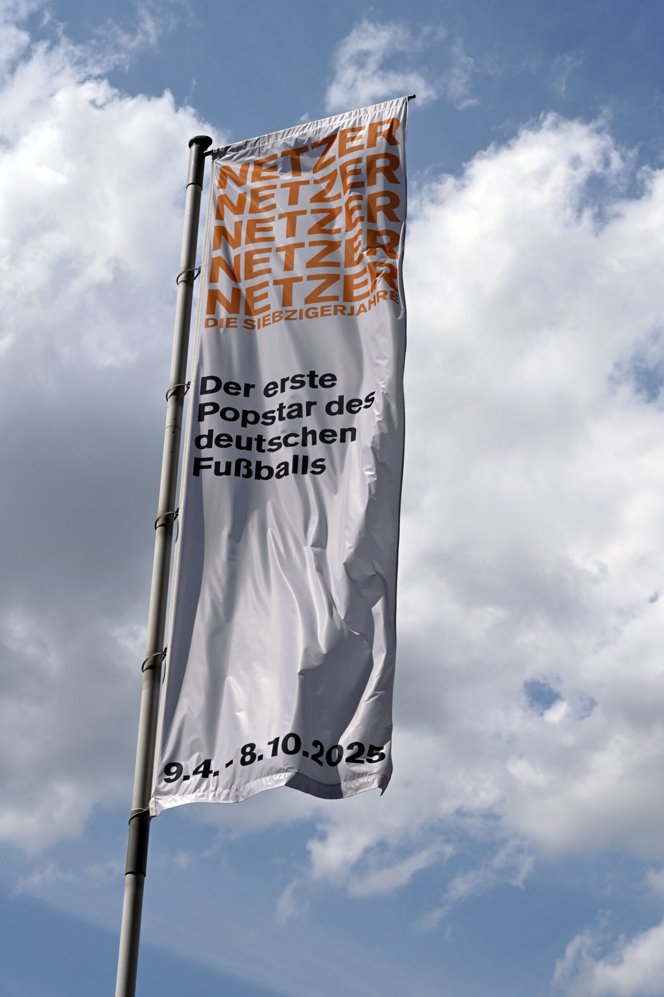26 k werk dfm netzer fahne 5