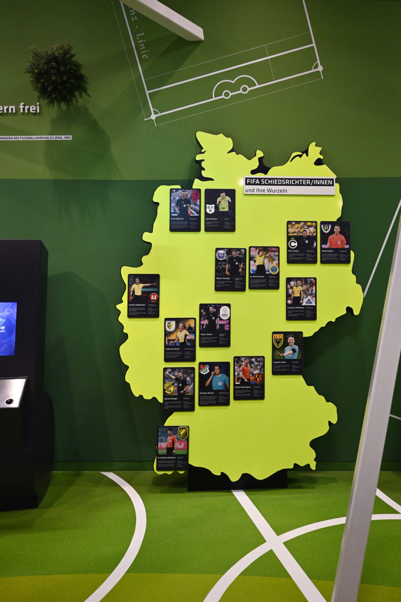 26 k werk dfm schiedrichterwand 01