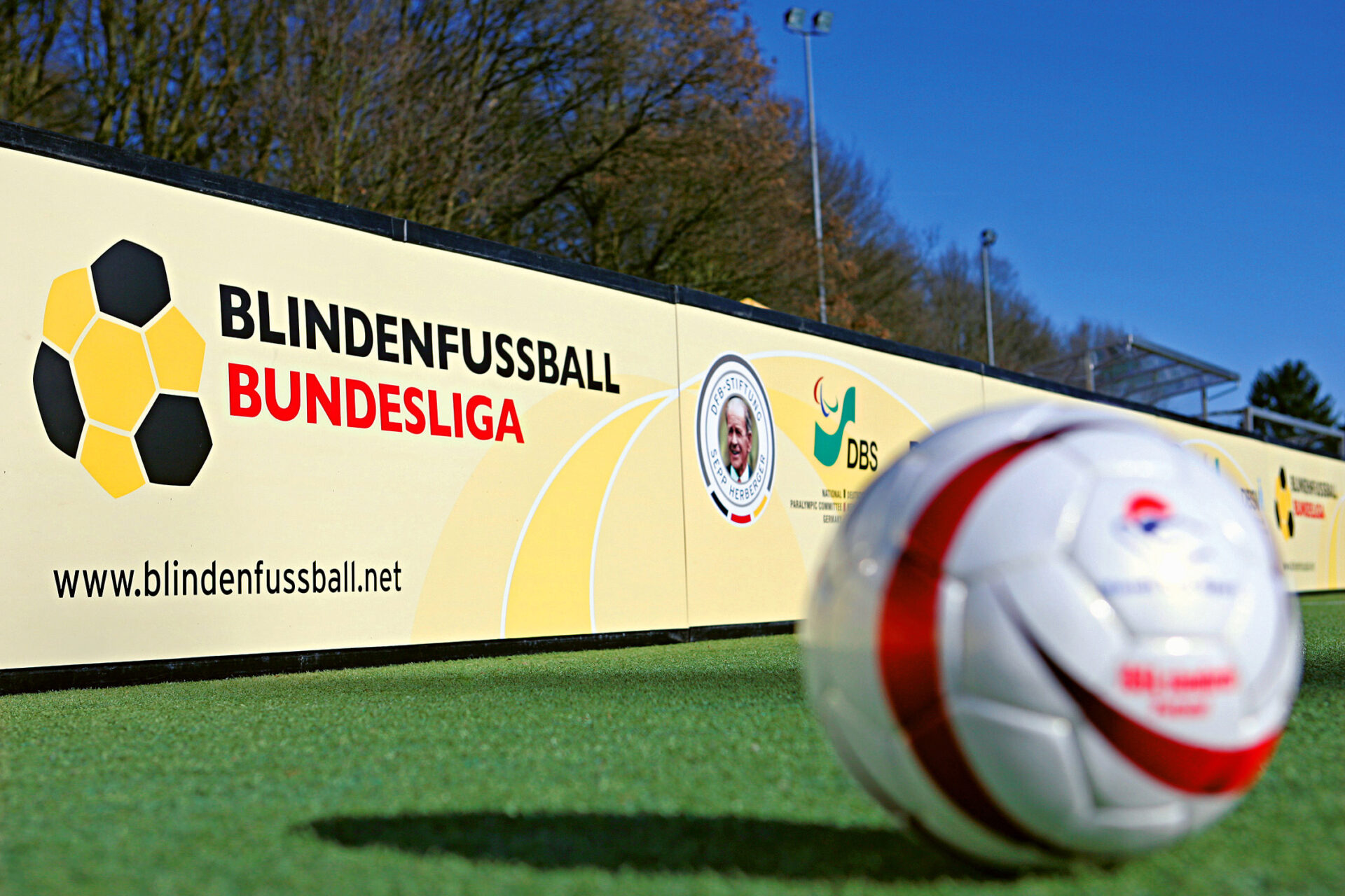 09 k werk blindenfussball bande 1